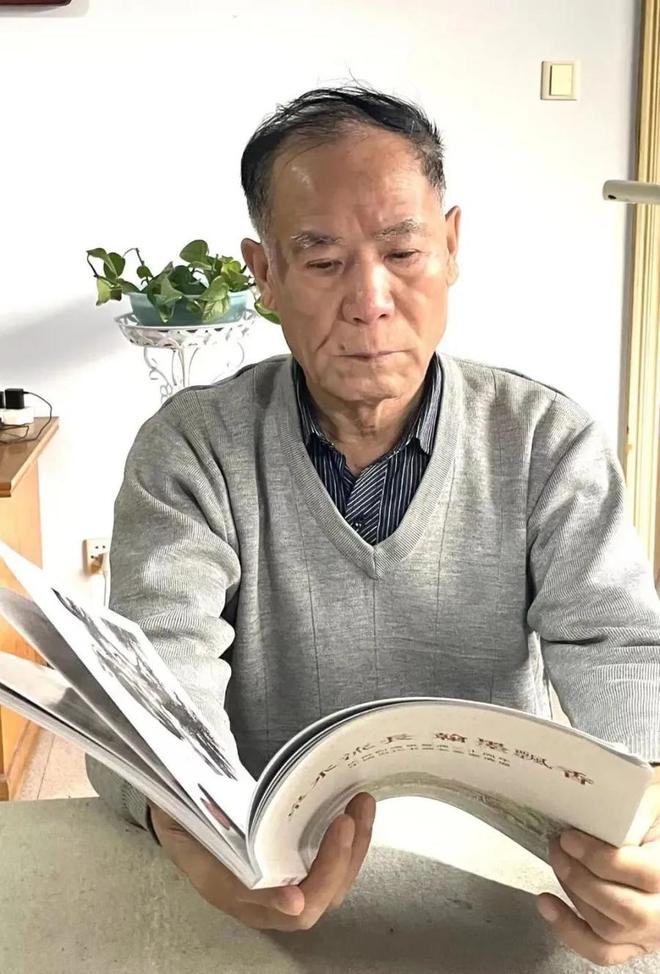书法家张振国向山建大捐赠作品的文化意义PG电子麻将胡了2翰墨丹心报桑梓——(图3)